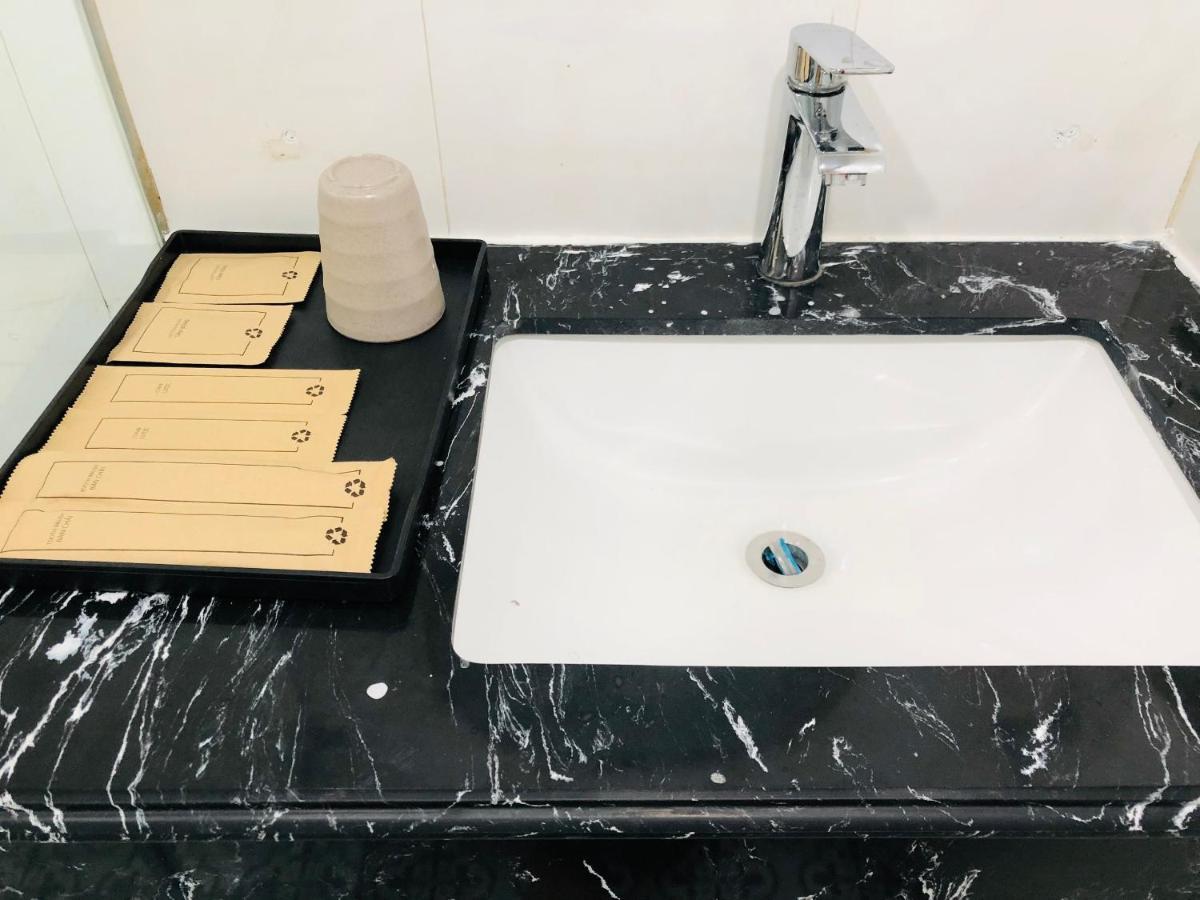 Hanoi Sisters Boutique Hotel & Spa & Travel מראה חיצוני תמונה
